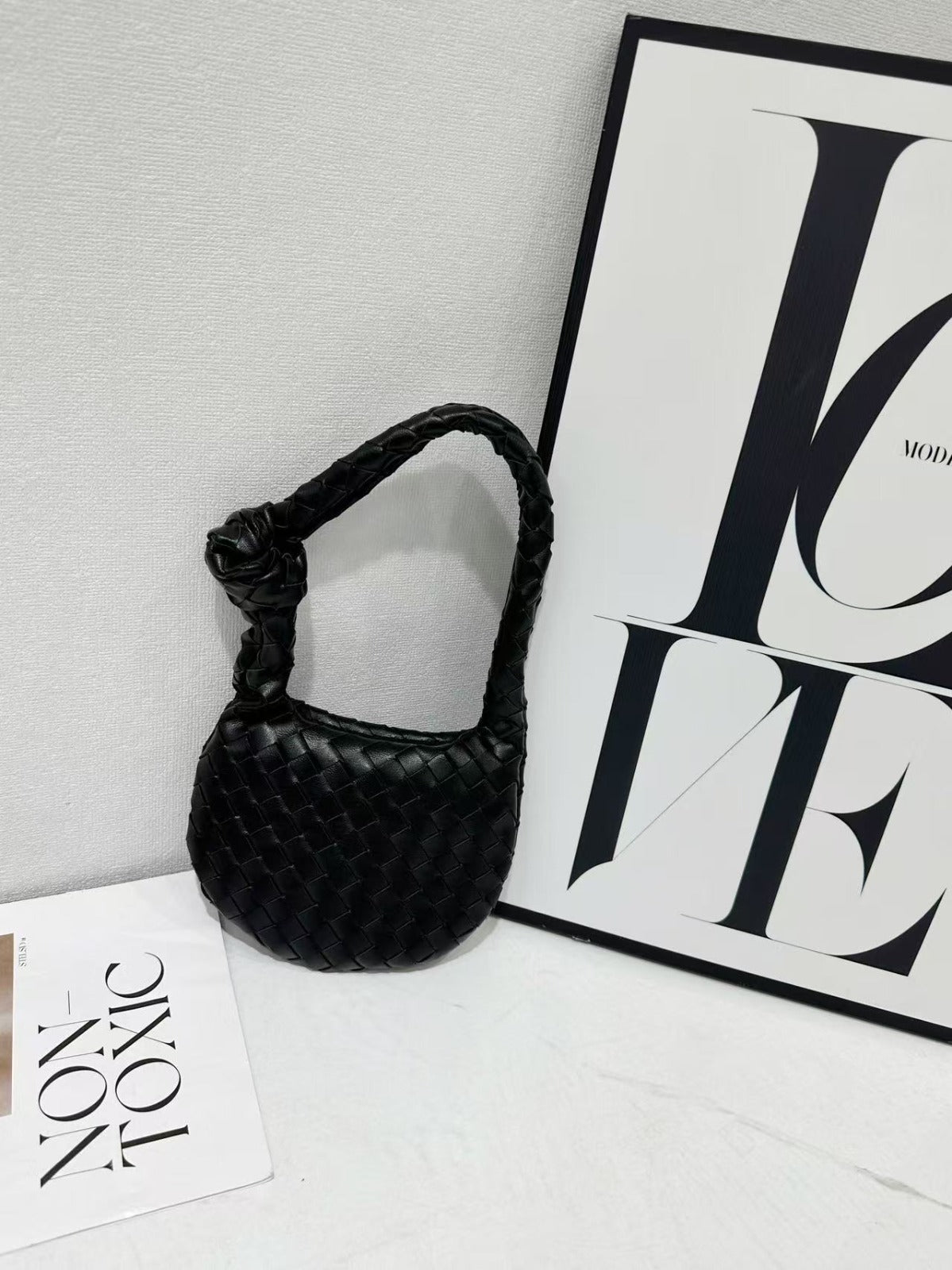 Bottega VenetaMini Jodie (Black)
