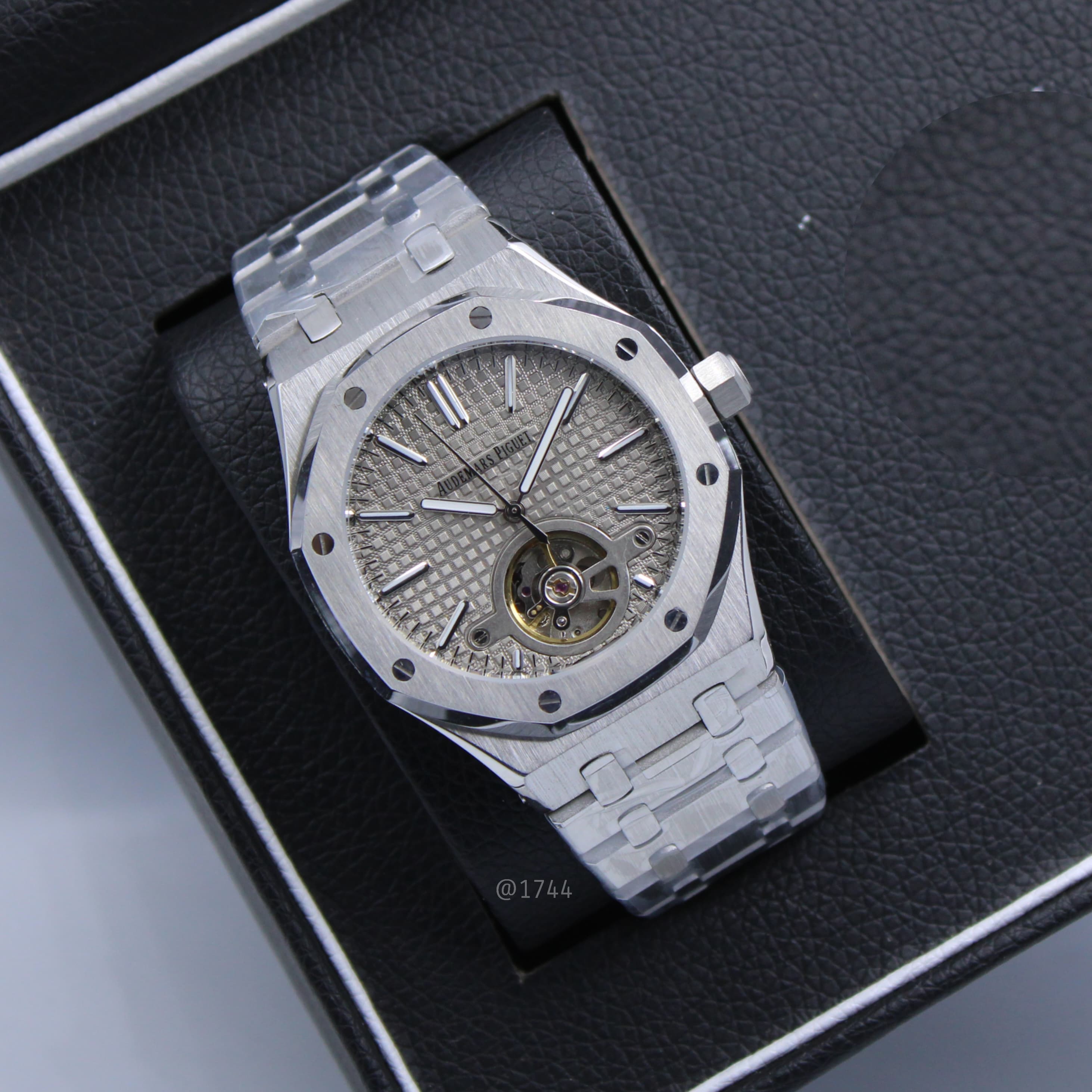 Audemars Piguet Royal Oak Flying Tourbillon Grey Dial (Stainless Steel / Grey)