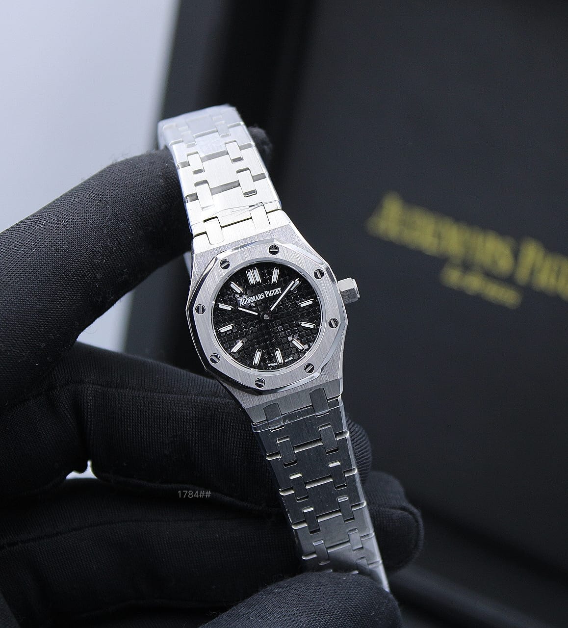 Audemars Piguet Royal Oak Quartz (Silver-Tone Stainless Steel with Black Dial)