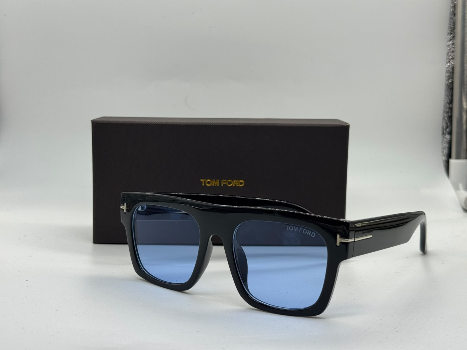 Tom Ford Flat Top Square Sunglasses (Black/Light Blue)