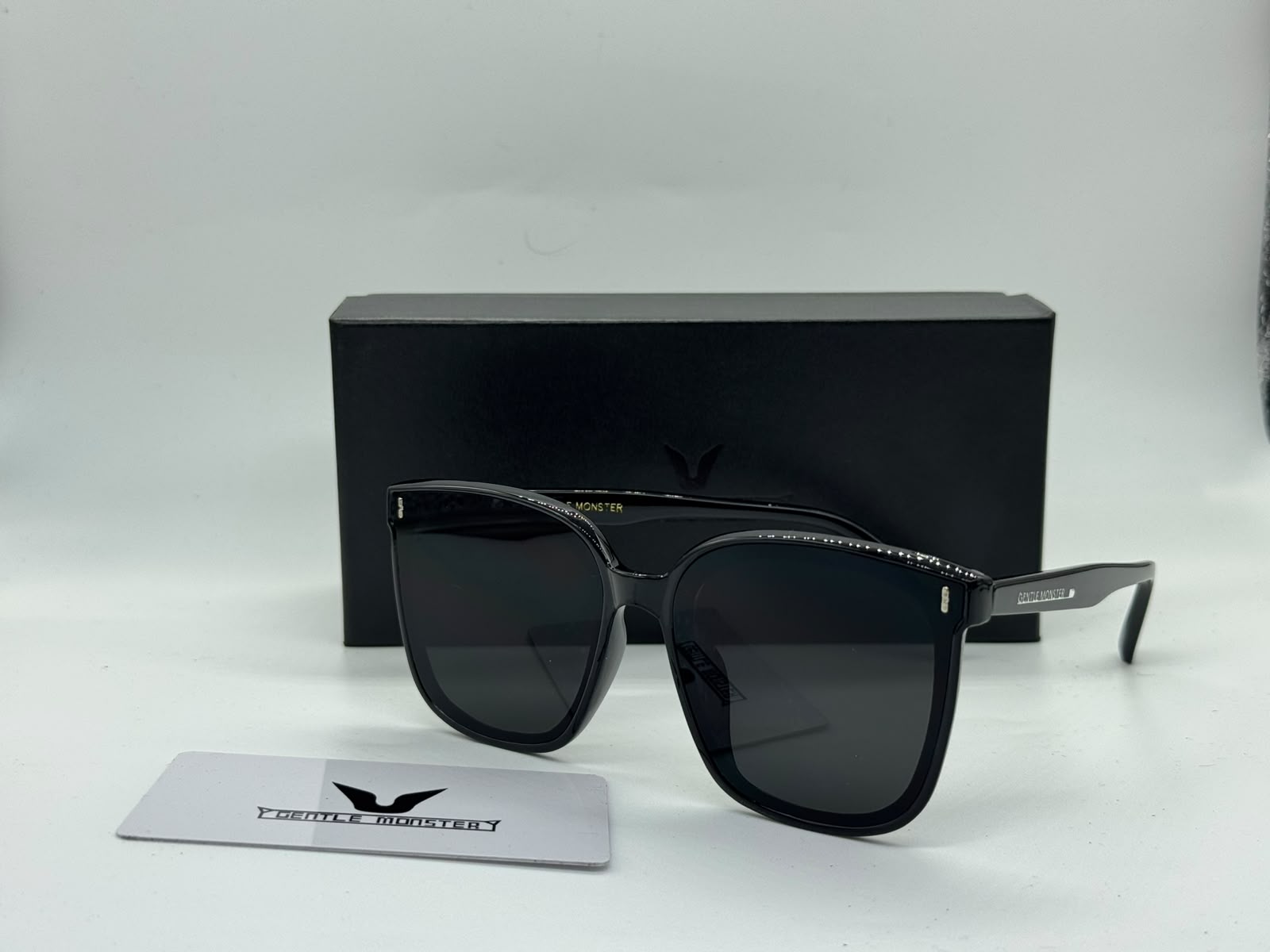 Gentle Monster - My Ma 01 (Black)