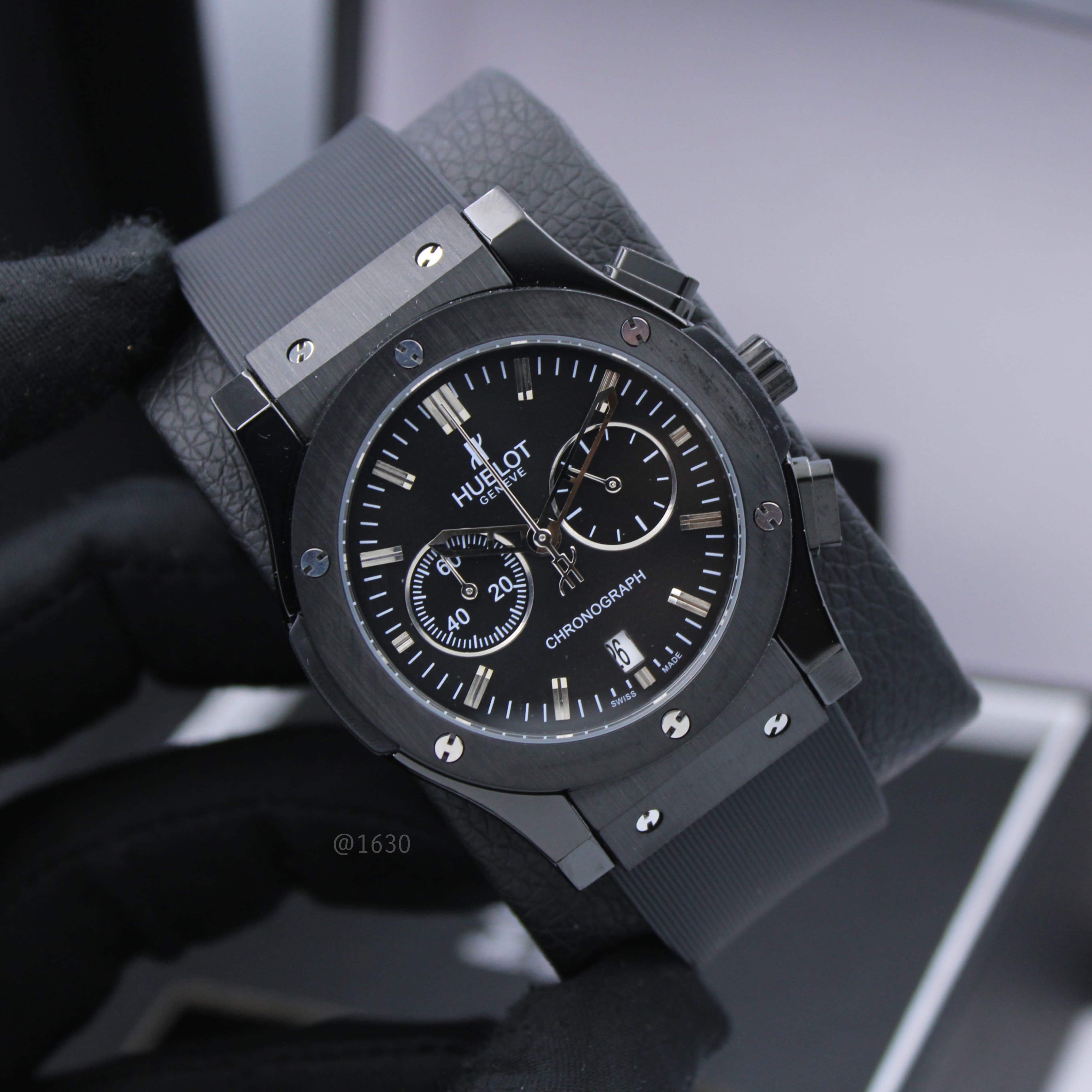 Hublot Big Bang Black Magic Chronograph (Black Dial / Black Rubber Strap)