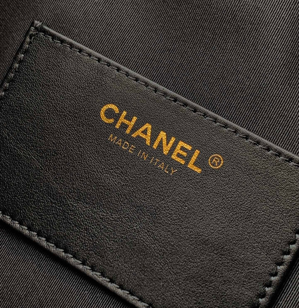 Chanel Maxi Hobo Bag (Black Leather)