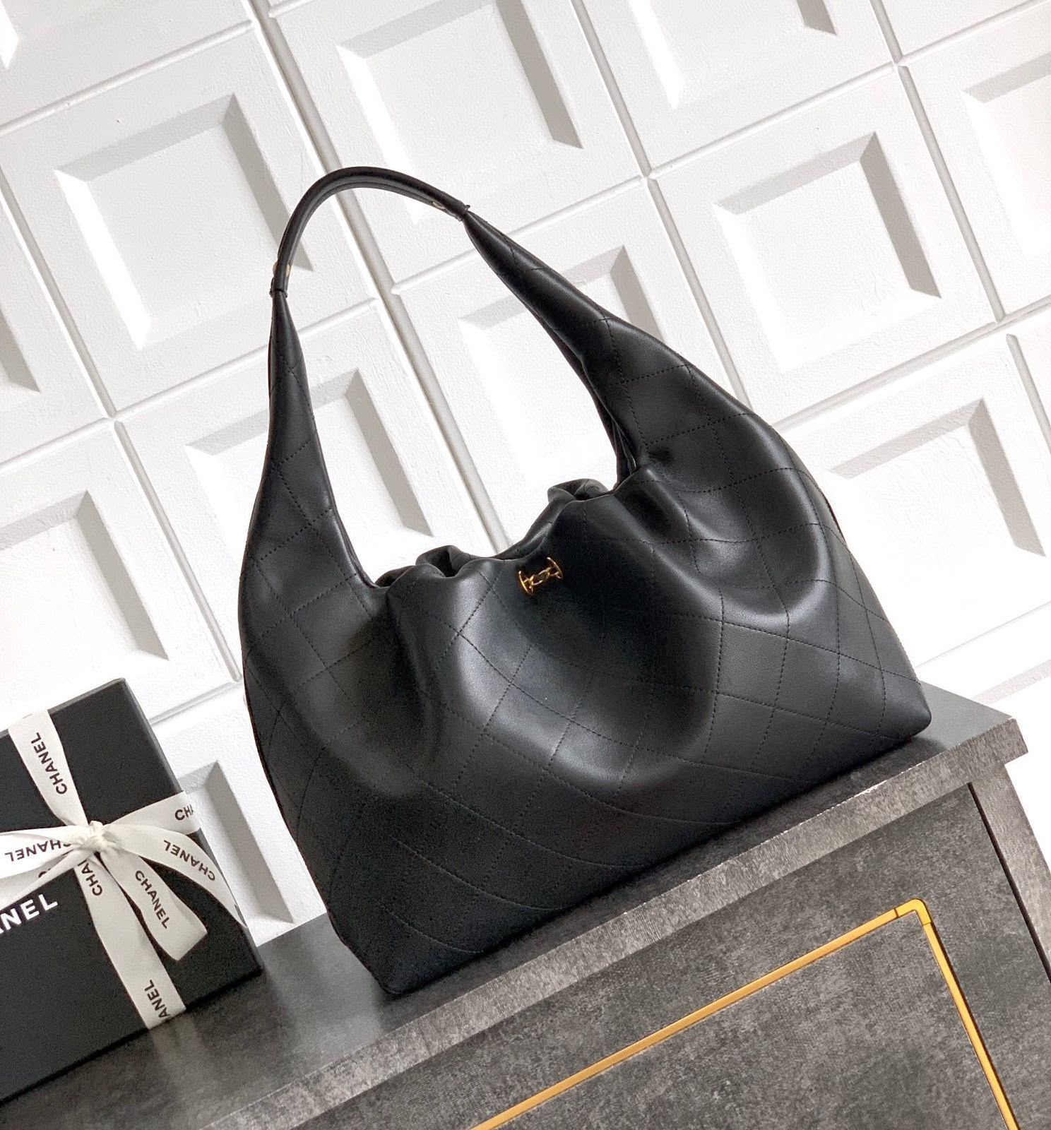 Chanel Maxi Hobo Bag (Black Leather)