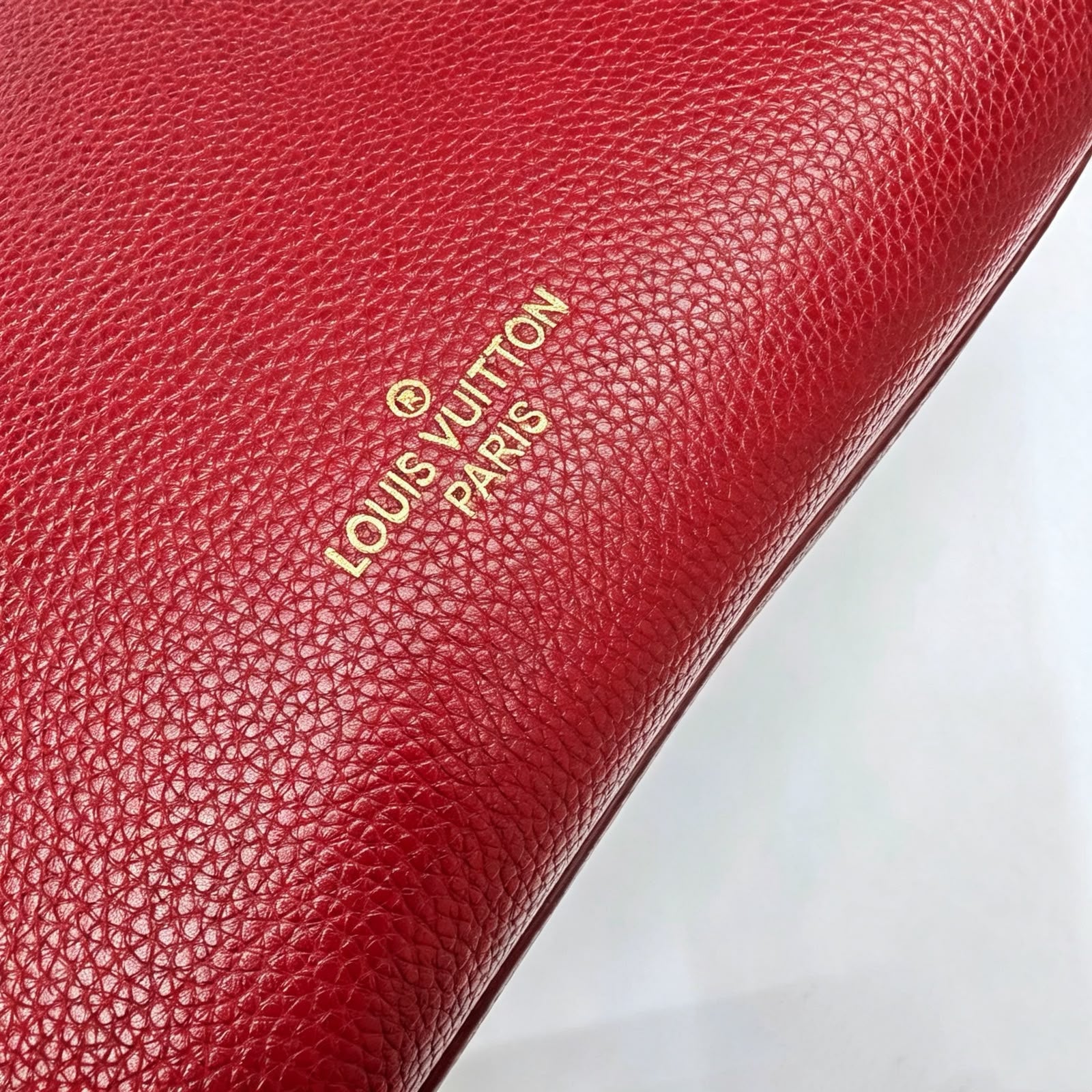 Louis Vuitton Lockme Tote PM (Scarlet Red)