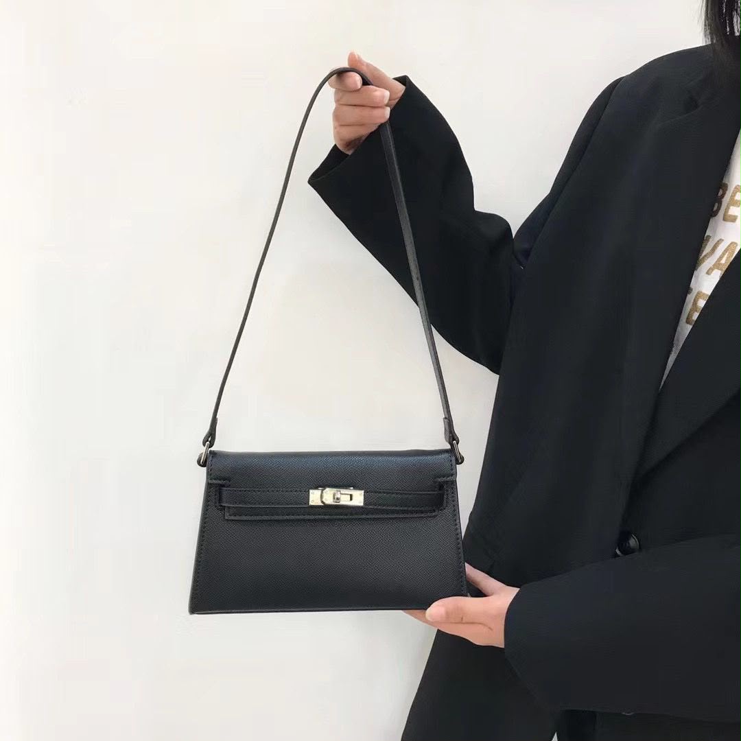 Hermès Kelly To Go Wallet / Clutch (Black / Noir)
