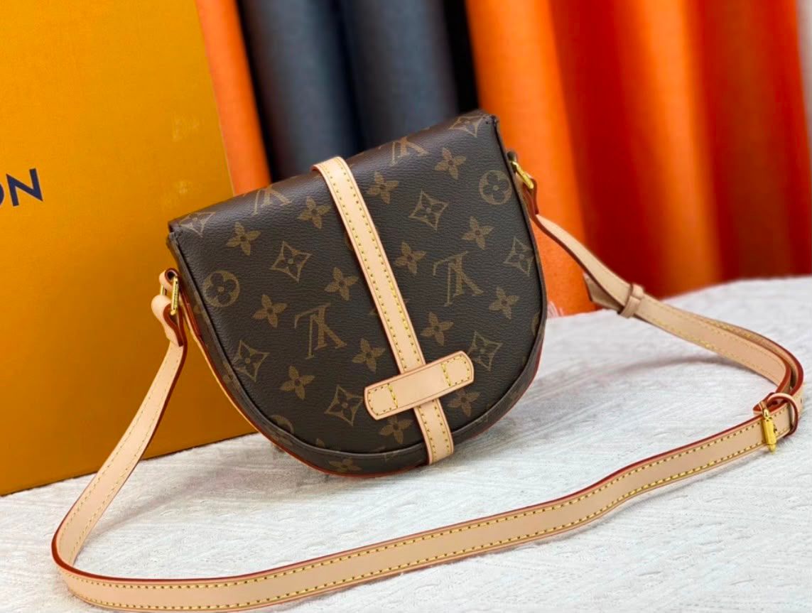 Louis Vuitton Monogram Tambourin Shoulder Bag (Brown)