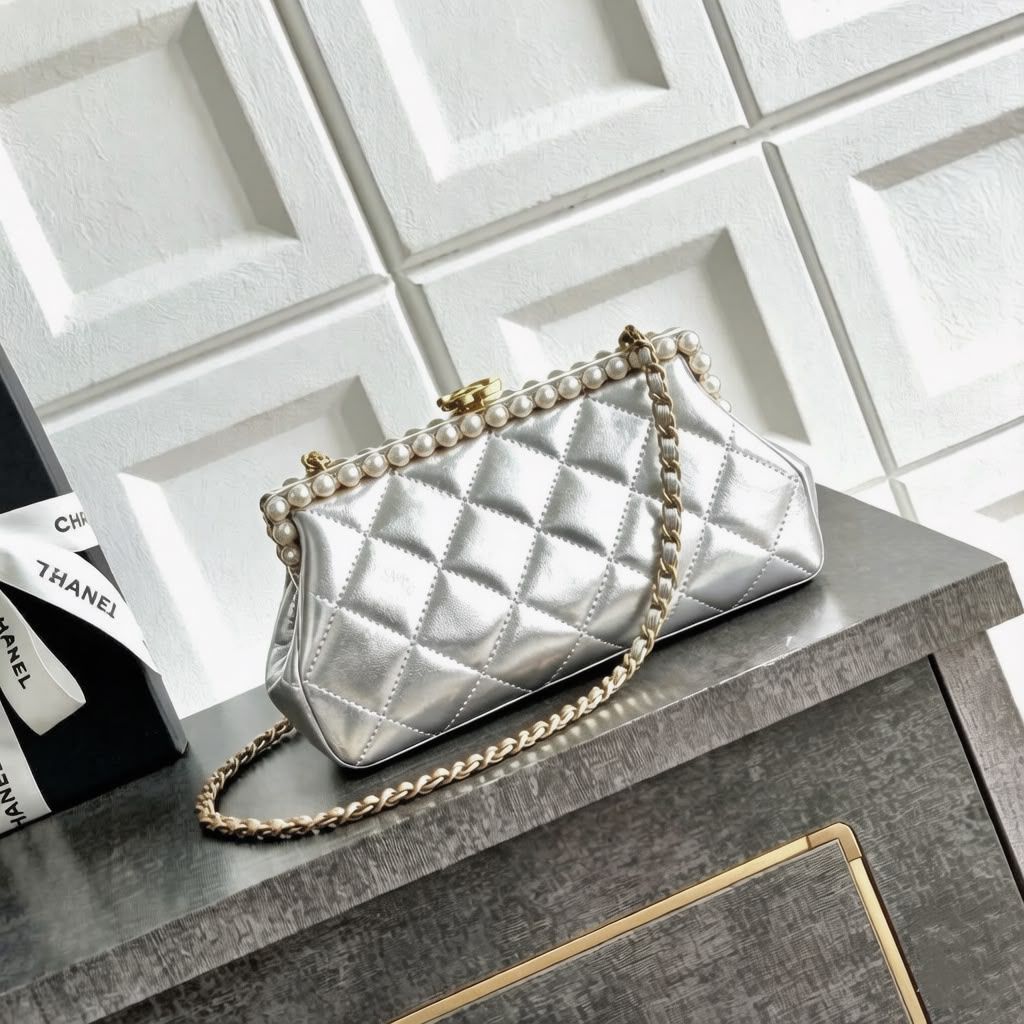Chanel Quilted Pearl Frame Clutch on Chain (Metallic Silver)