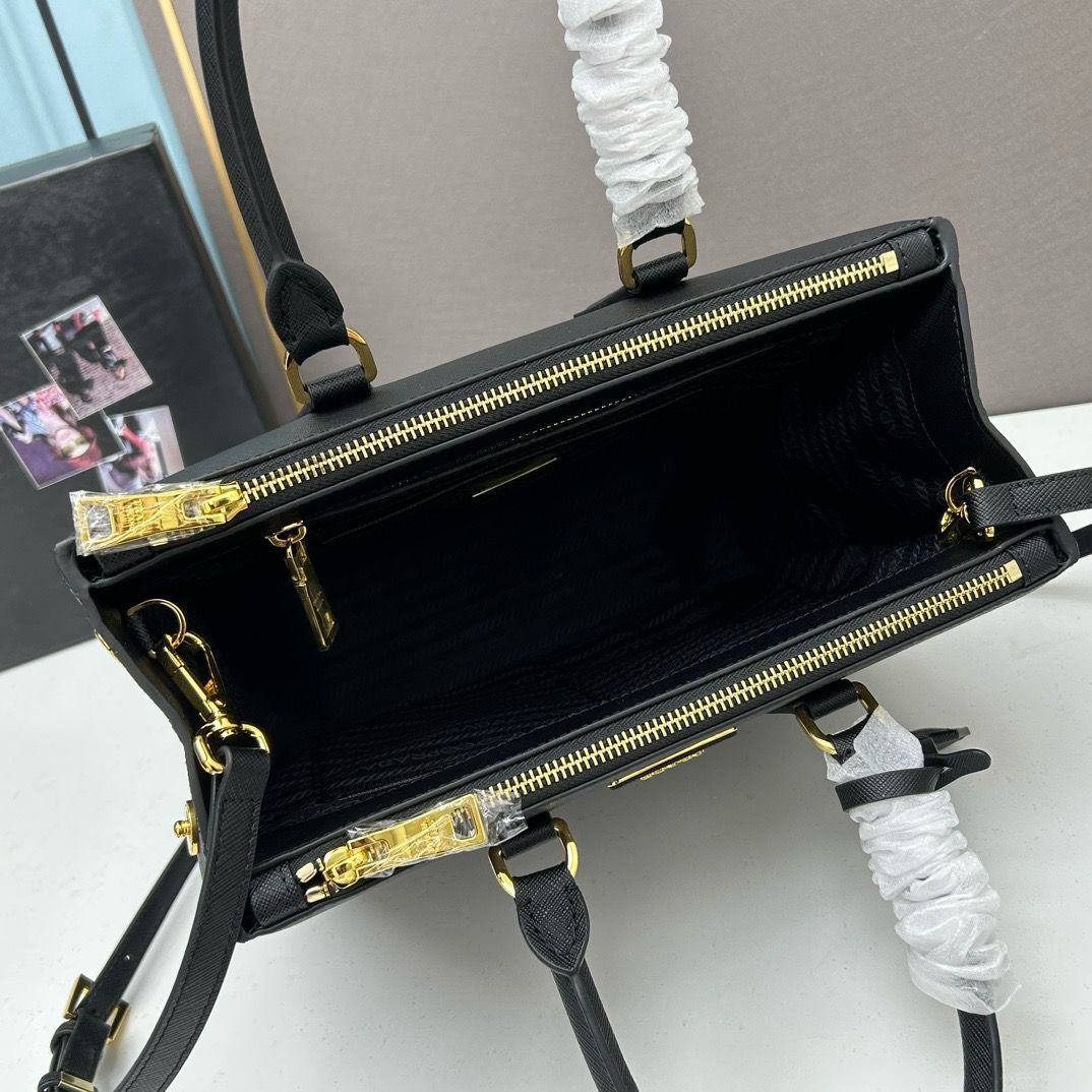 Prada Galleria Saffiano Leather Bag (Black / Nero)