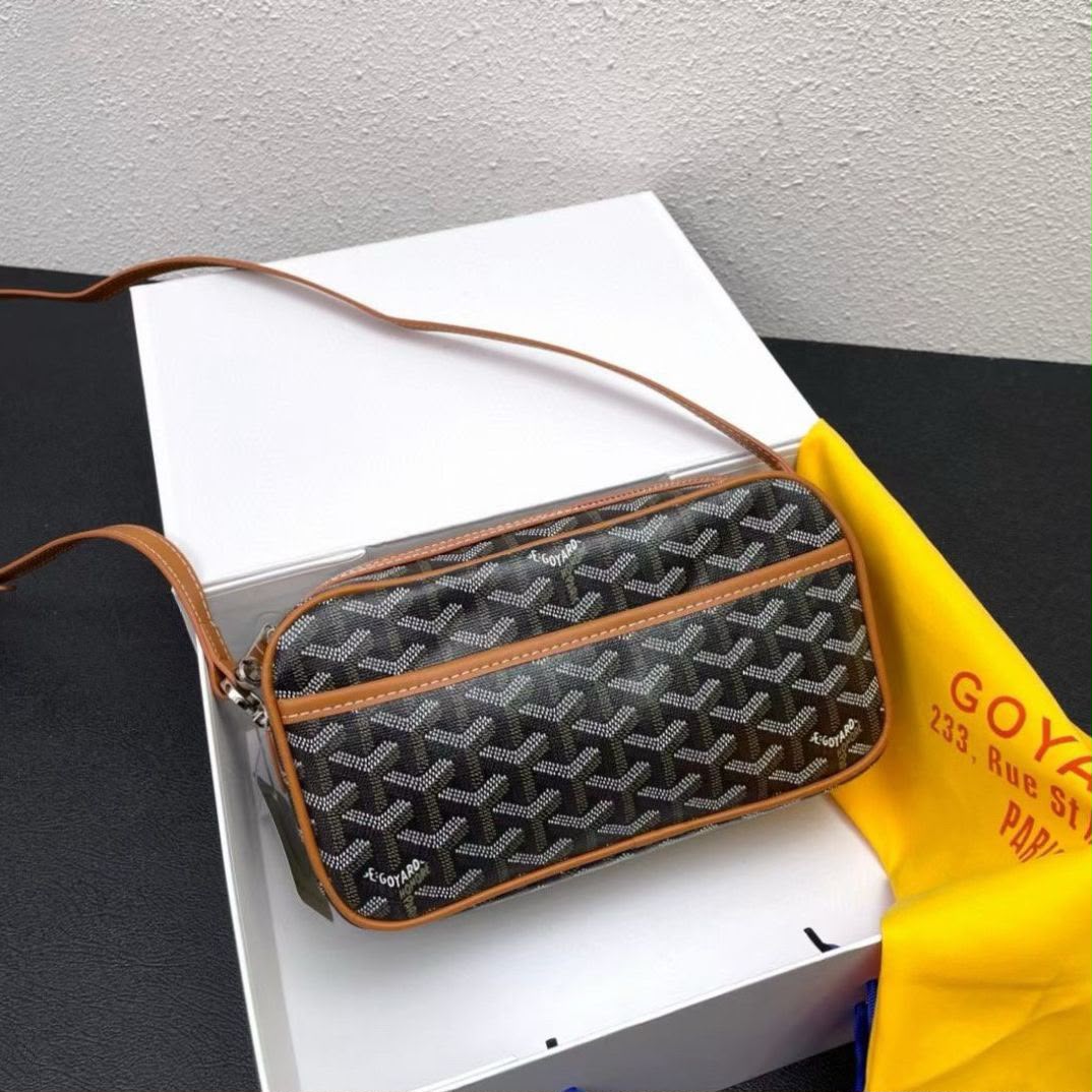 Goyard Cap-Vert PM Bag (Black & Tan)