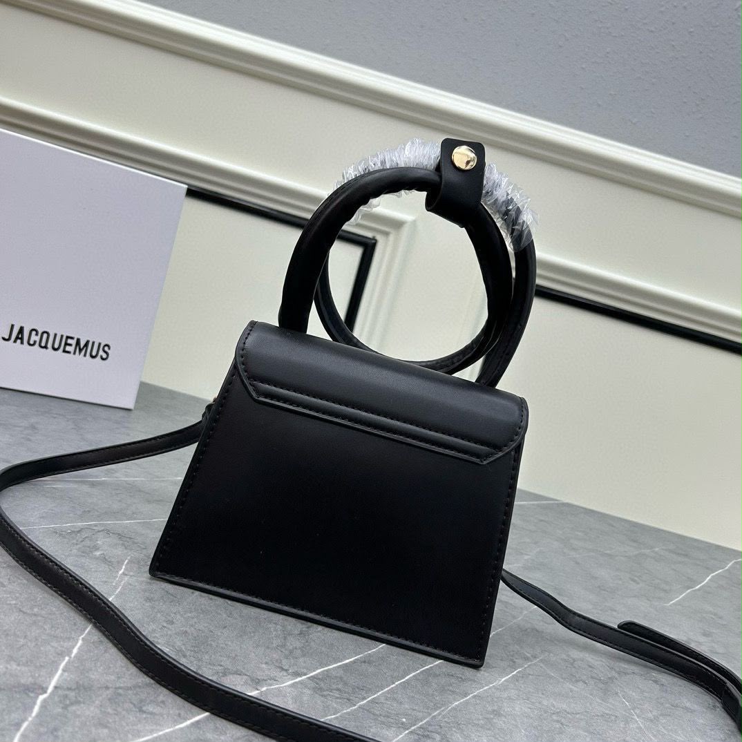 Jacquemus Le Chiquito Noeud (Black)