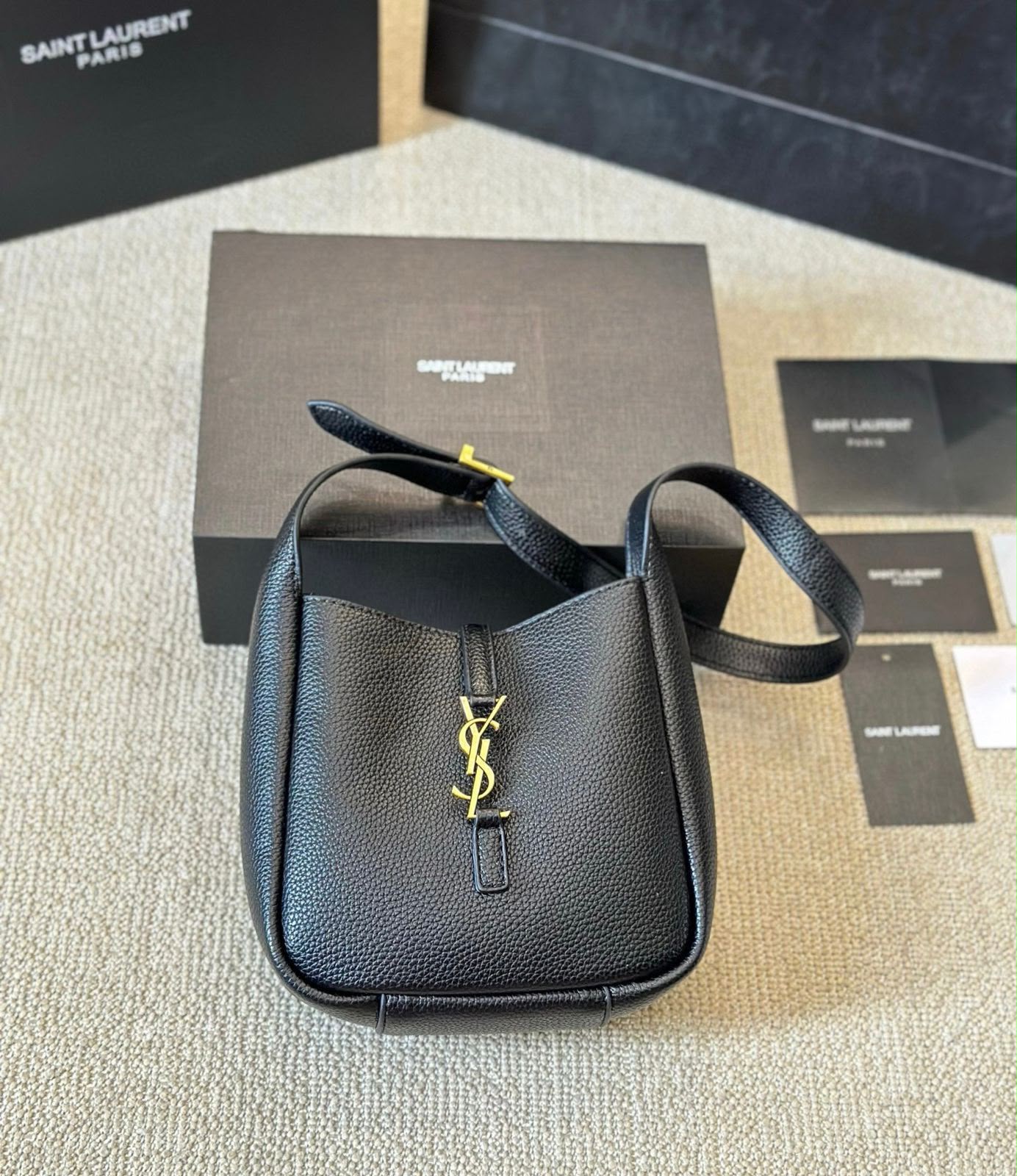 Saint LaurentToy 5 à 7 Bucket Bag (Black Grained Leather)