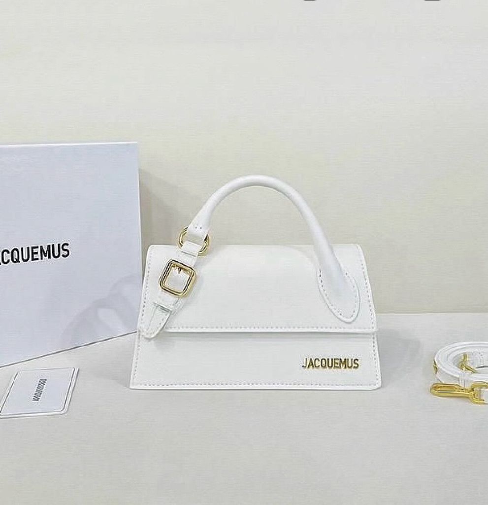 Jacquemus Le Chiquito Moyen (White)