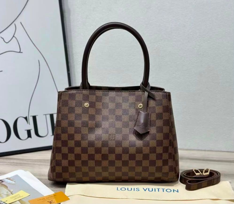 Louis Vuitton Belmont NV MM (Damier Ebene)