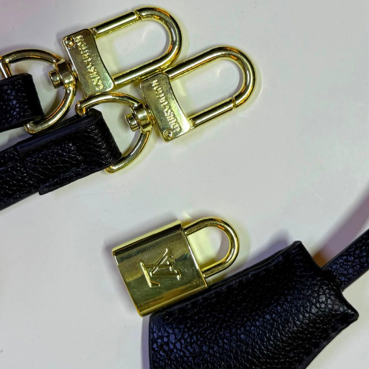 Louis Vuitton Belmont NV MM (Monogram Empreinte Black / Noir)