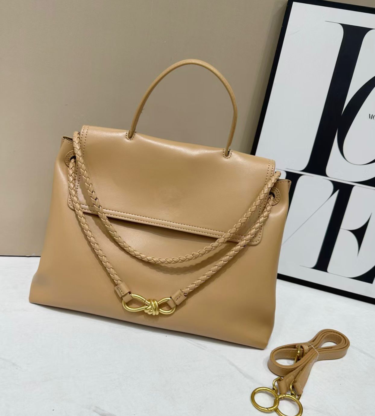 Bottega Veneta Andiamo Large Top Handle Bag (Beige / Almond)