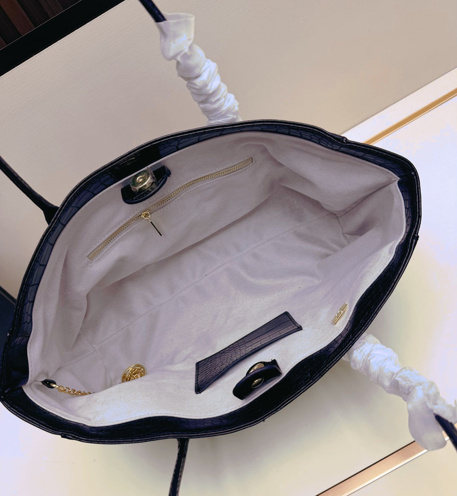 CC Shopping Tote / Executive Tote (Black)