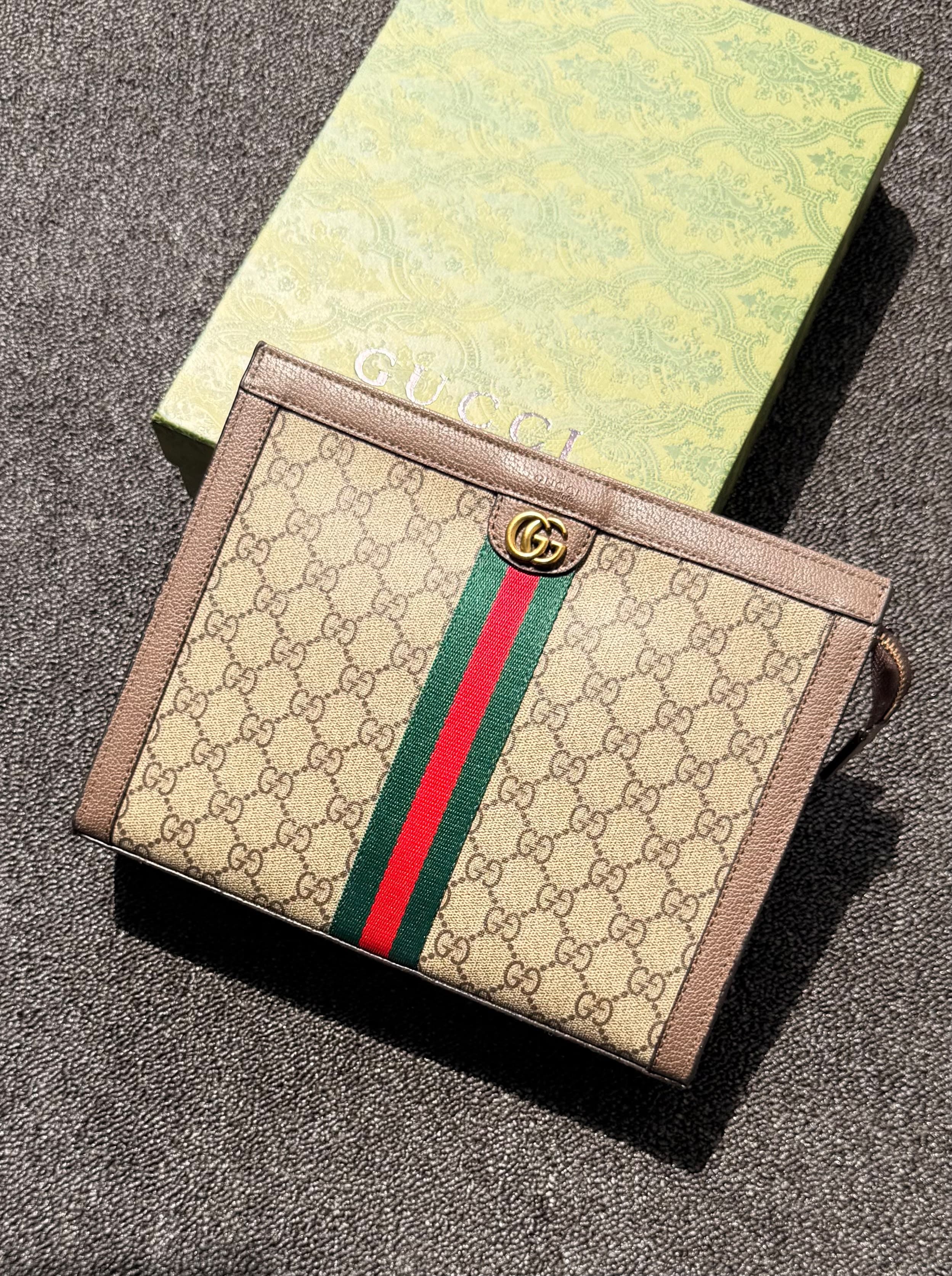 Gucci Ophidia GG Supreme Pouch (Beige / Ebony / Brown Trim / Green & Red Web)