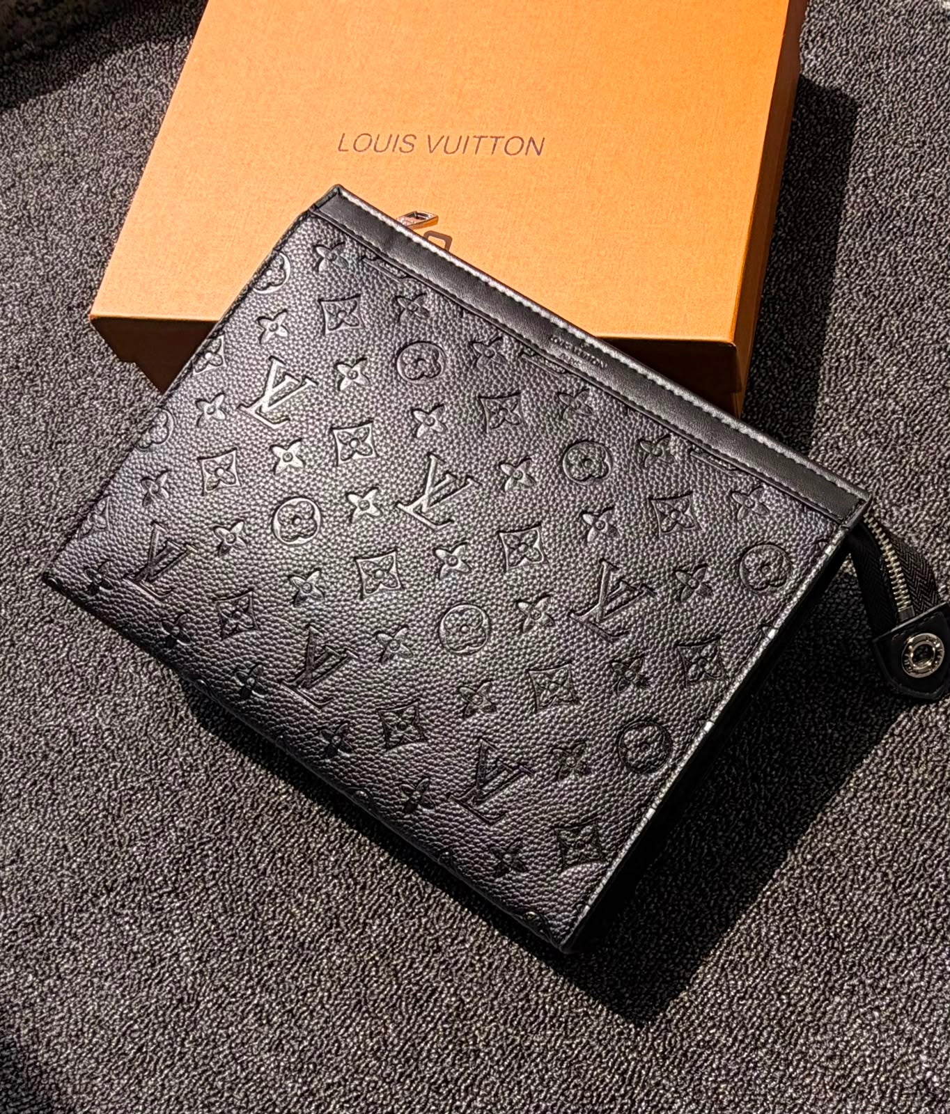 Louis Vuitton Monogram Shadow Pouch Voyage (Black)