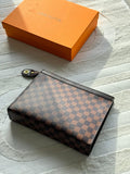 Louis Vuitton Damier Ebene Pouch Voyage (Classic Brown / Ebene)