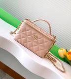 Chanel Small Quilted Caviar Vanity Case with Top Handle (Blush Pink / Beige Pink)