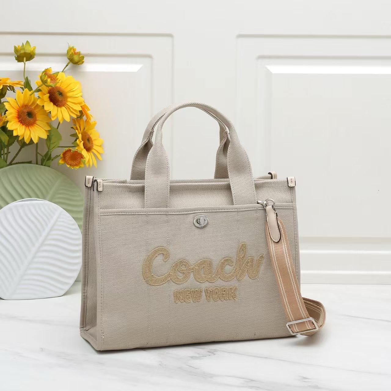 Coach Cargo Tote Bag with Script Logo (Beige / Light Sand / Gold Embroidery)
