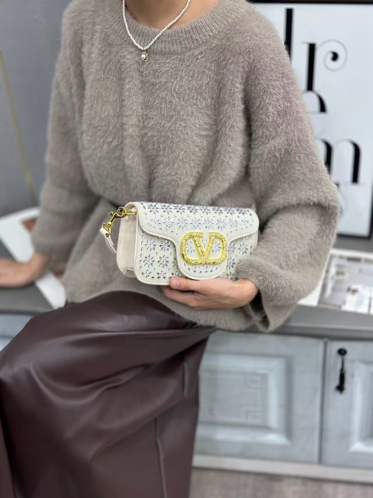 Valentino Garavani Locò Crystal Floral Embellished Shoulder Bag (Ivory White / Gold Hardware)