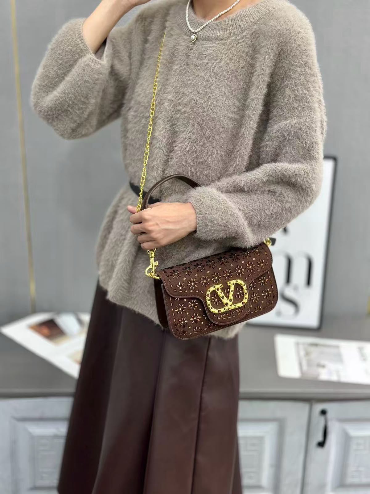 Valentino Garavani Locò Crystal Floral Embellished Shoulder Bag (Chocolate Brown / Gold Hardware)