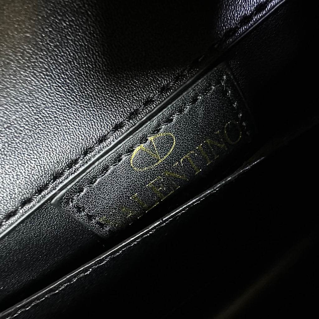 Valentino Garavani Locò Crystal-Embellished Leather Shoulder Bag (Black)