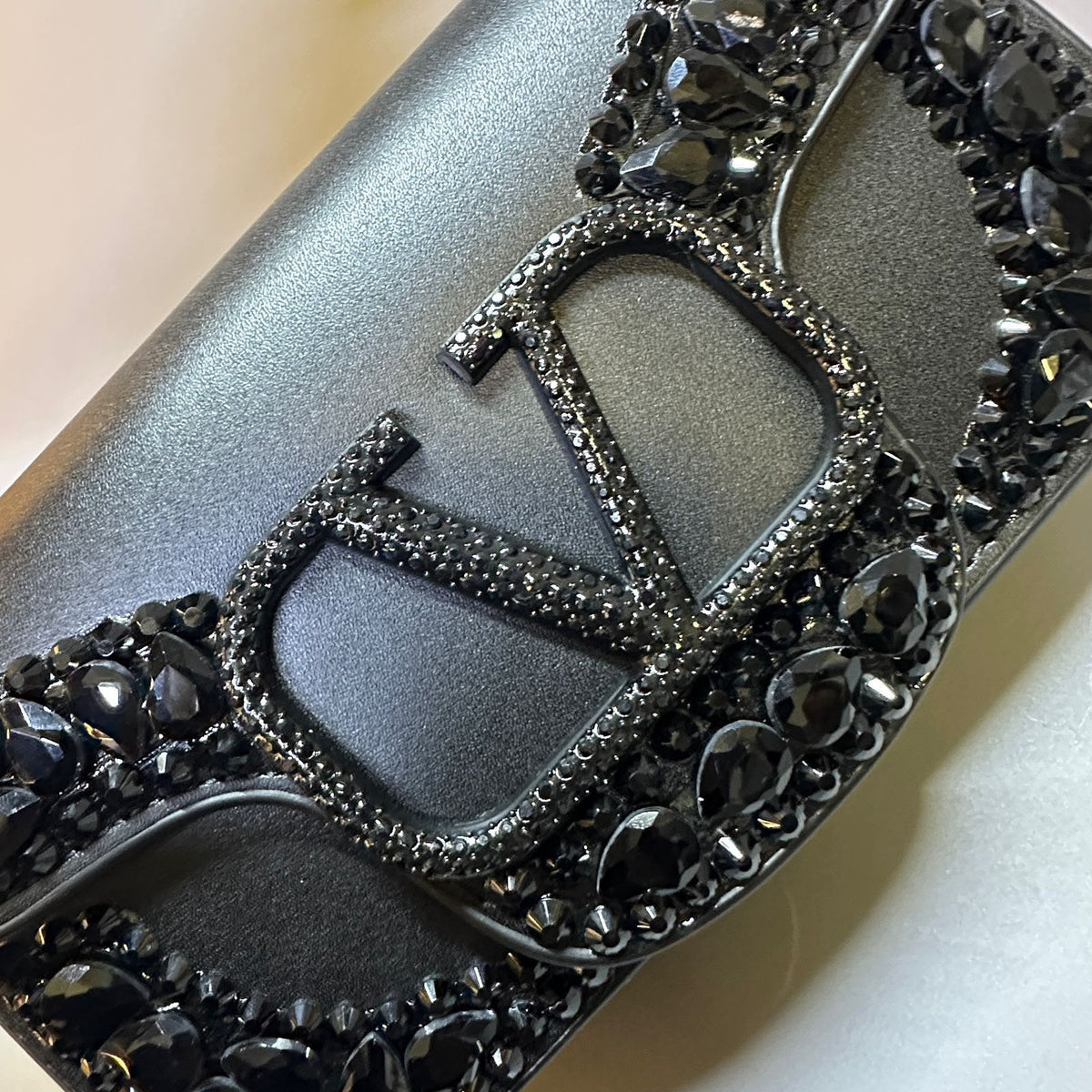 Valentino Garavani Locò Crystal-Embellished Leather Shoulder Bag (Black)