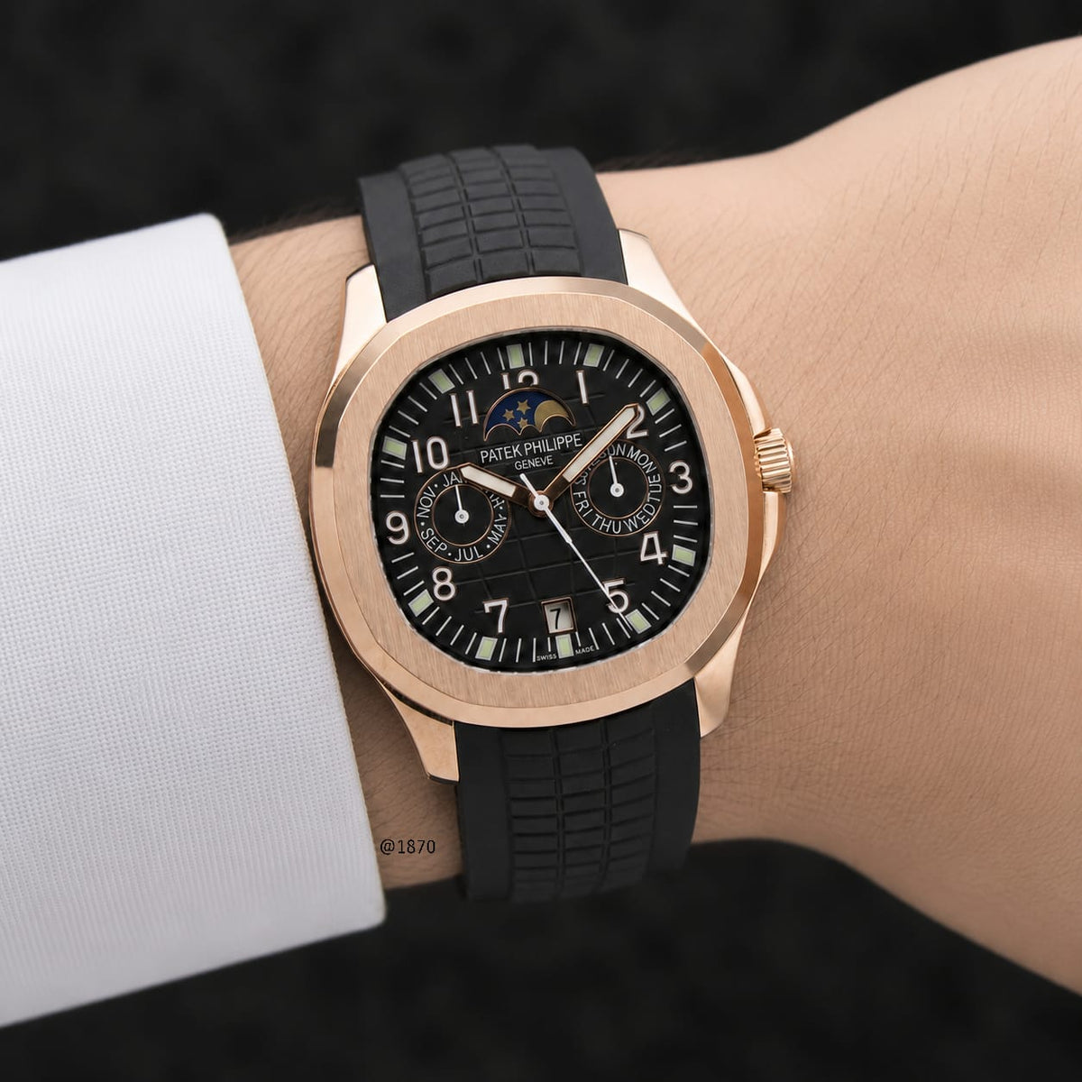 Patek Philippe Aquanaut Annual Calendar (Black / Rose Gold)