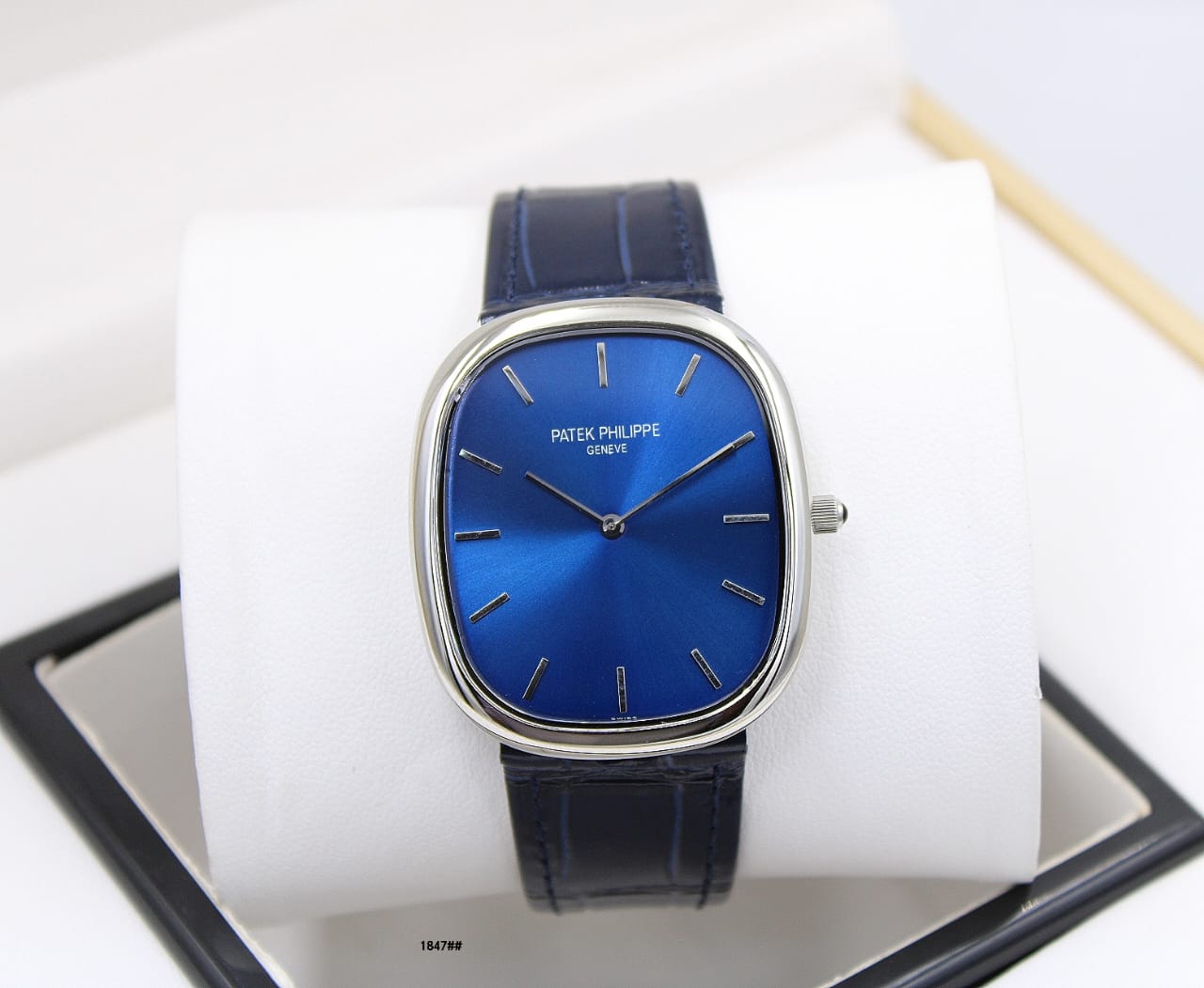 Patek Philippe Golden Ellipse Watch (Blue / Silver)