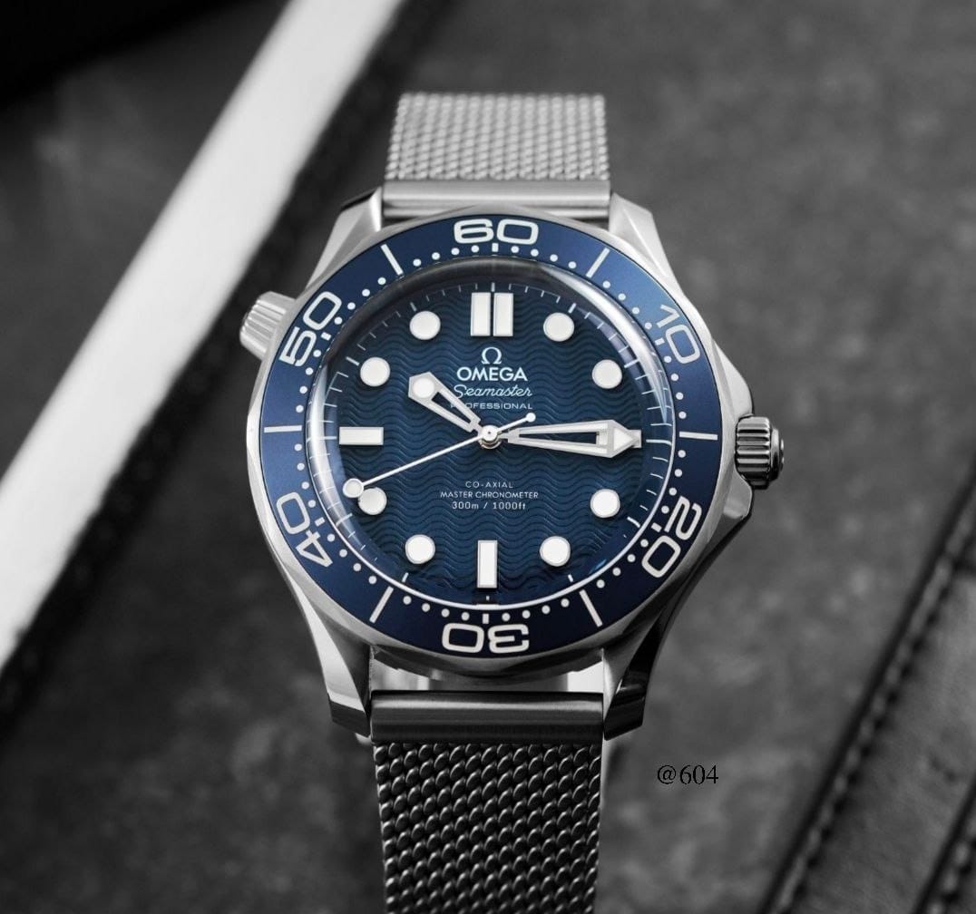 Omega Seamaster Diver 300M 60th Anniversary James Bond (Blue / Steel)