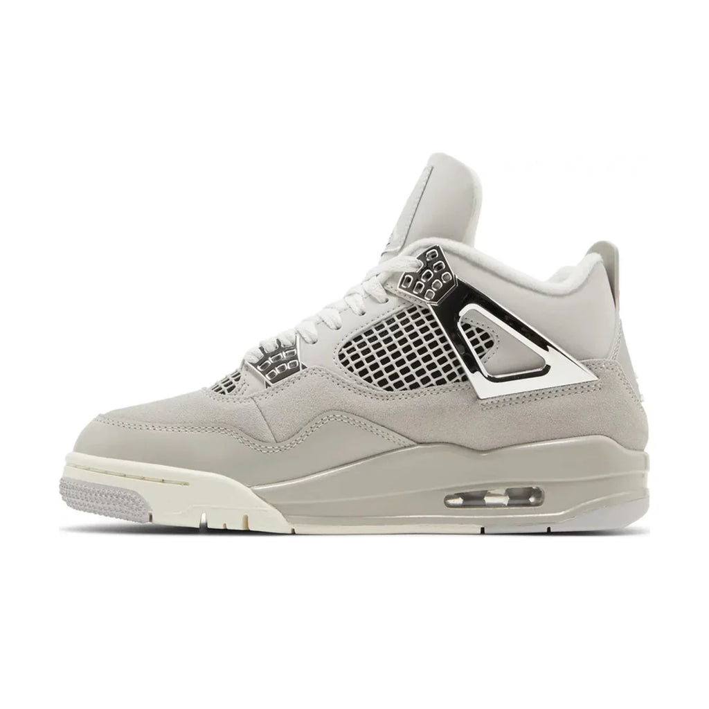 Jordan 4 Retro Frozen Moments