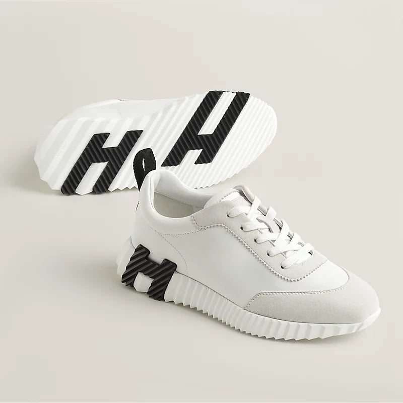 Bouncing sneaker